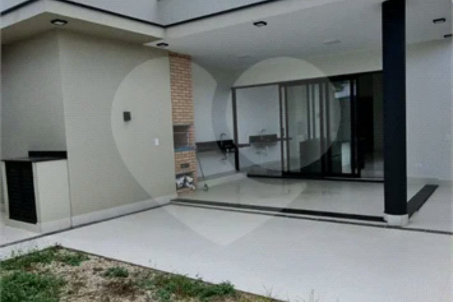 Casa à venda no Condomínio Agapé