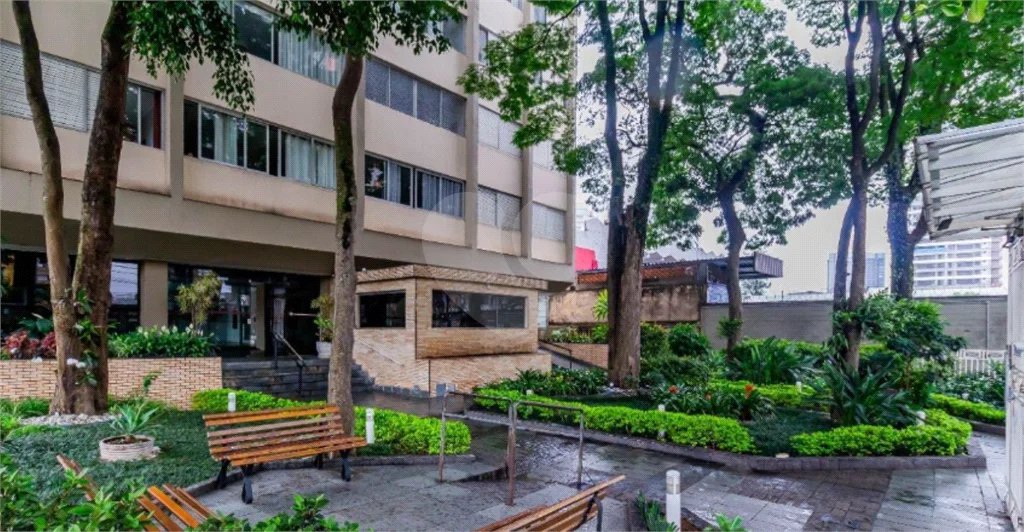 Apartamento na Região do Ipiranga à 8 Minutos do Metrô com 2 Dormitórios .