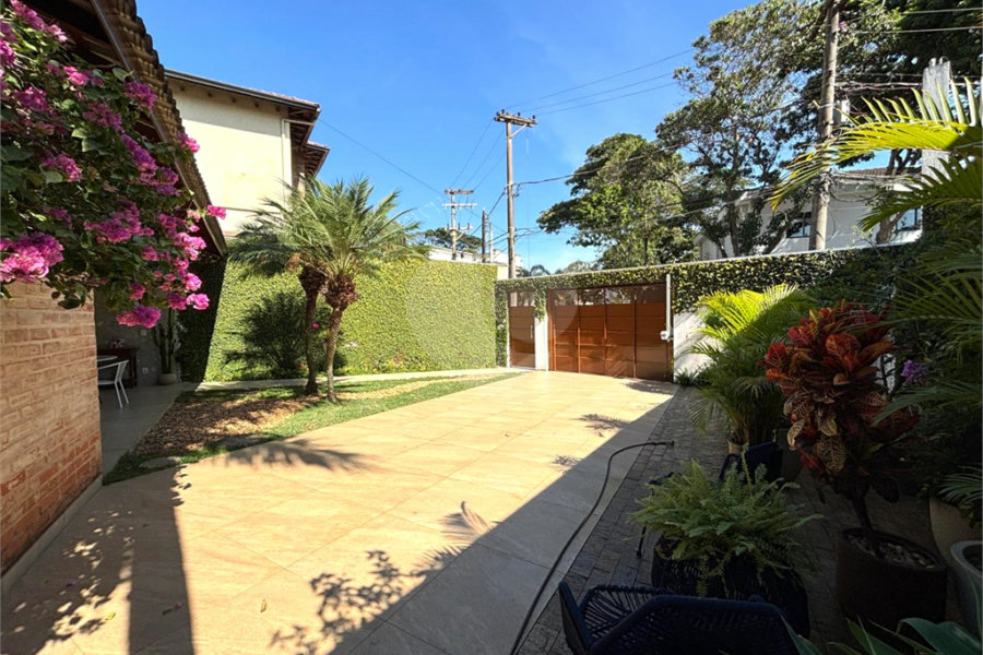 Casa térrea em rua sem saída com guarita 24hs - Tremembé - São Paulo/SP