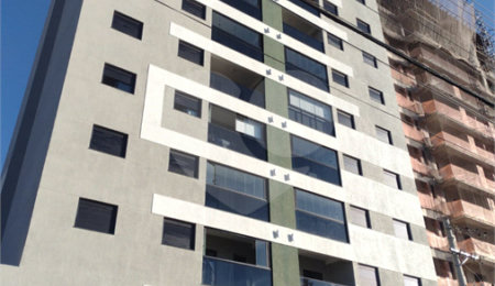 Apartamento à venda com 3 quartos, sendo 1 suíte,  no Centro, São Carlos, SP