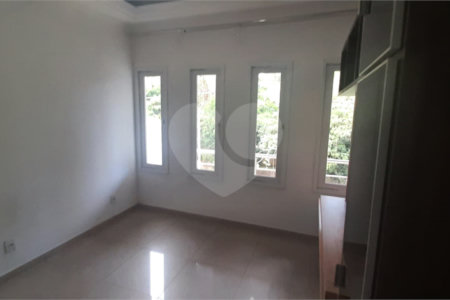 Sobrado com vista cinematográfica no Condomínio Villagio Capriccio/ Louveira- SP.