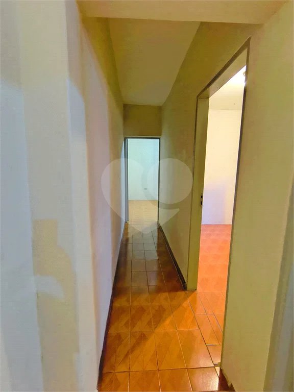 Casa Térrea para Venda – Bairro Vila Avaí, Indaiatuba - com 02 quartos- 01 banheiro-sala -cozinha-quintal e garagem 0 1carro