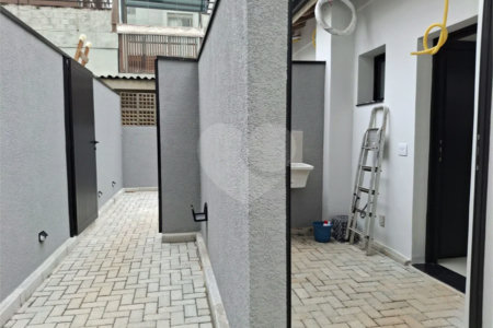 Salas comerciais de rua em localização nobre