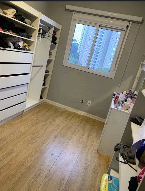 Apartamento à venda com 1 quarto em Parque Reboucas, São Paulo, SP