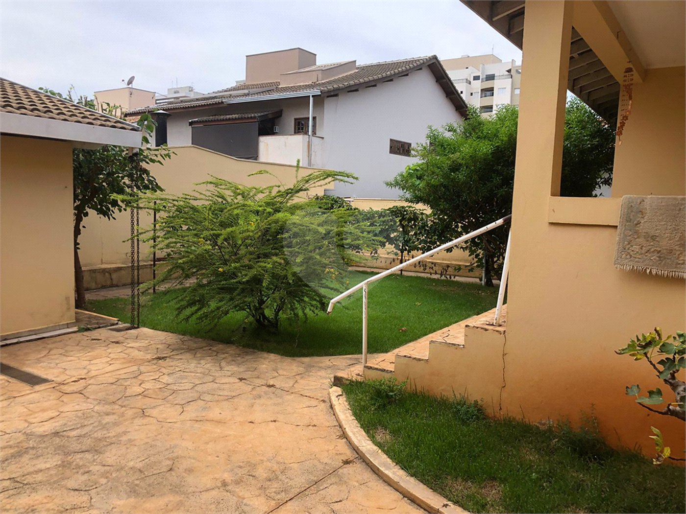 Casa para venda no Condomínio Parque Faber 1
