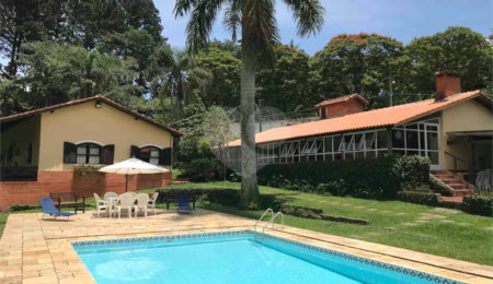 Chácara à venda com 3 quartos, sendo 1 suíte,  em Recanto Flora (mailasqui), São Roque, SP