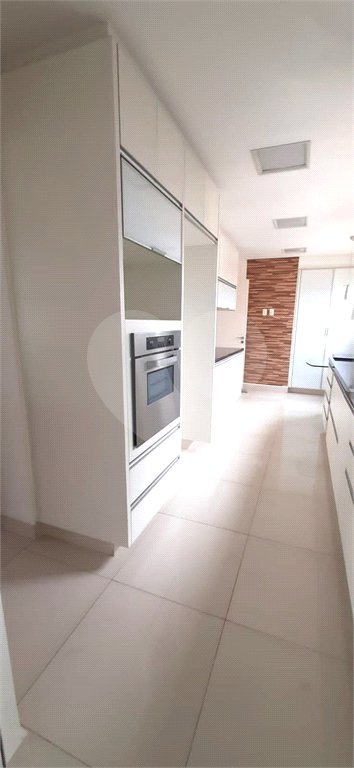 Apartamento Alto Padrão de 176m² na Aclimação — São Paulo/SP