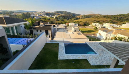 Casa à venda com 4 suítes no condomínio Santa Isabel I, Louveira - SP