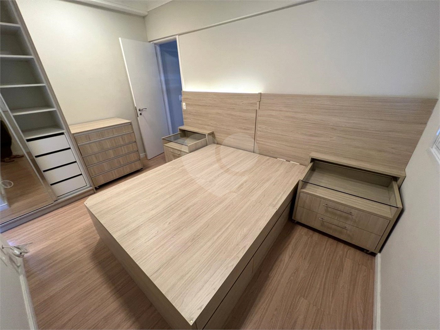 APARTAMENTO NA VILA MARIANA