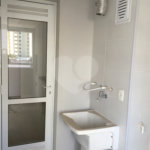 Condomínio Biografia Apartamento com 69m2 com 2 dormitórios e 1 vaga.Aceita Permuta