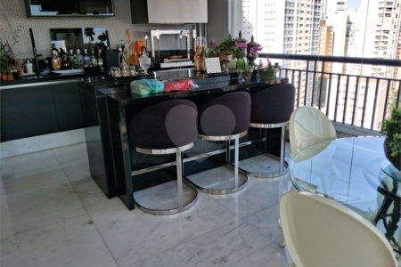 Apartamento 223m² Úteis no Paraíso