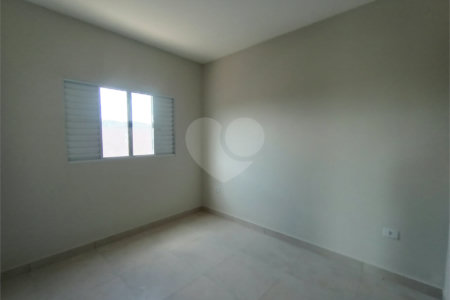 Casa térrea à venda em Nazaré Paulista/SP, no loteamento Quintas de São José