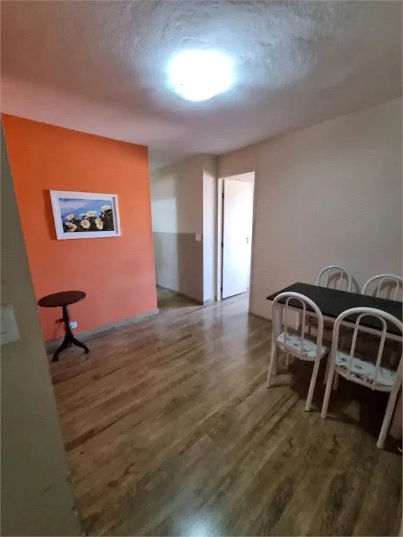 Apartamento amplo em frente ao portão 03 da USP – Oportunidade única