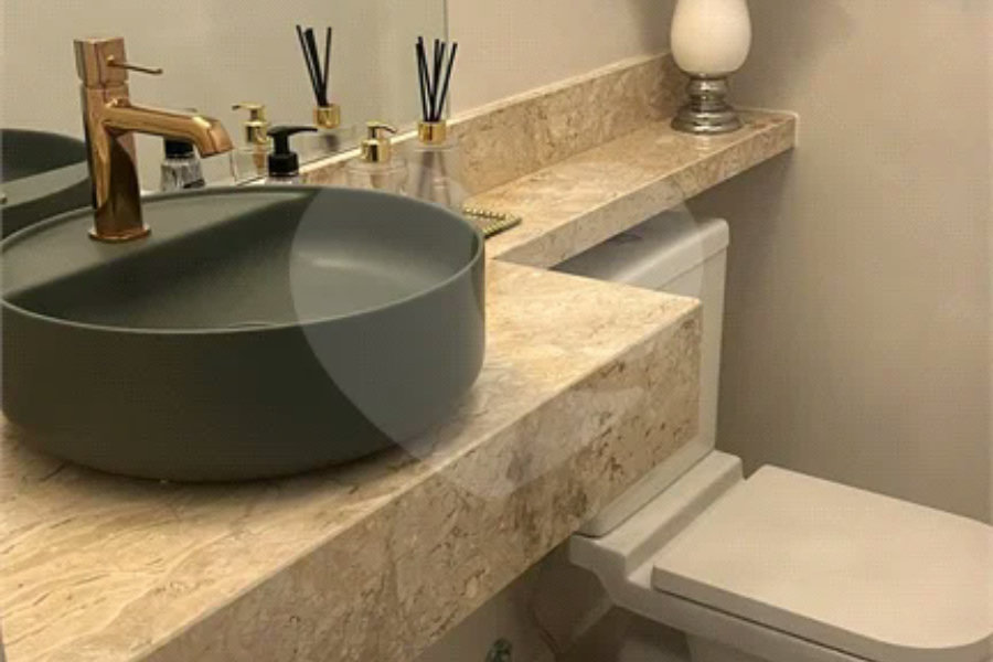 Apartamento à venda com 3 quartos, sendo 1 suíte, em Vila Regente Feijó, São Paulo, SP