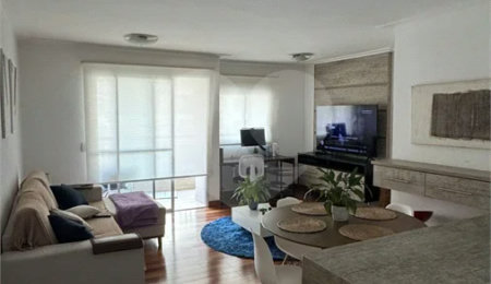 Apartamento com 2 vagas e 70 metros em condomínio clube com lazer completo
