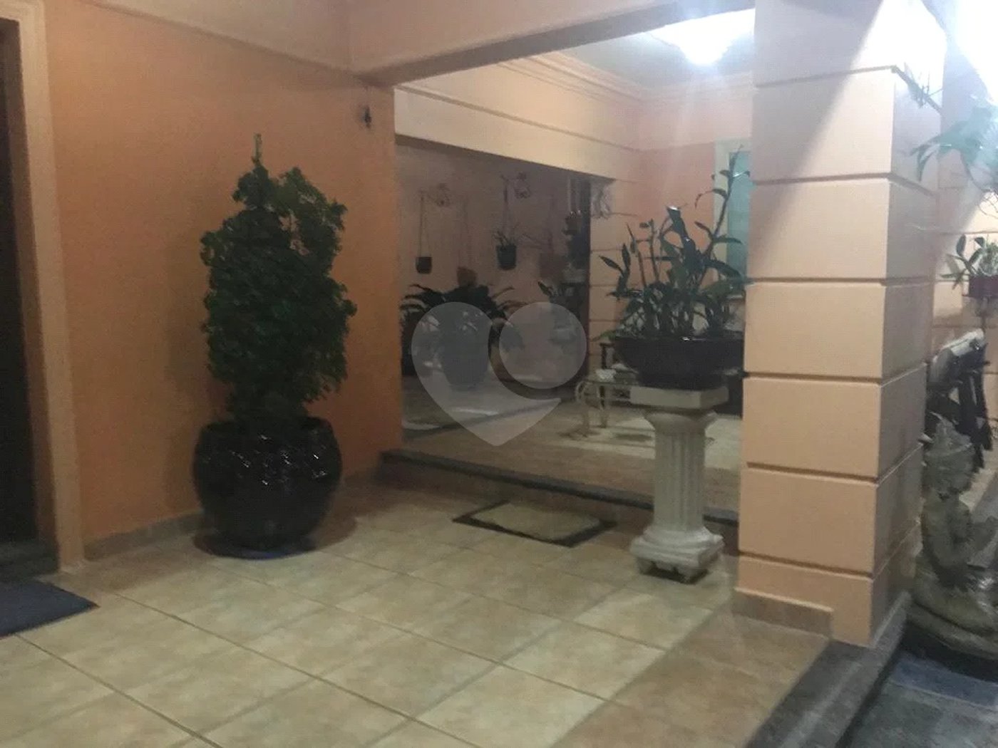 Casa à venda com 5 quartos, sendo 3 suítes, em Alto da Lapa, São Paulo, SP
