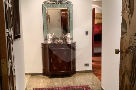 Apartamento na Mooca com 244 metros