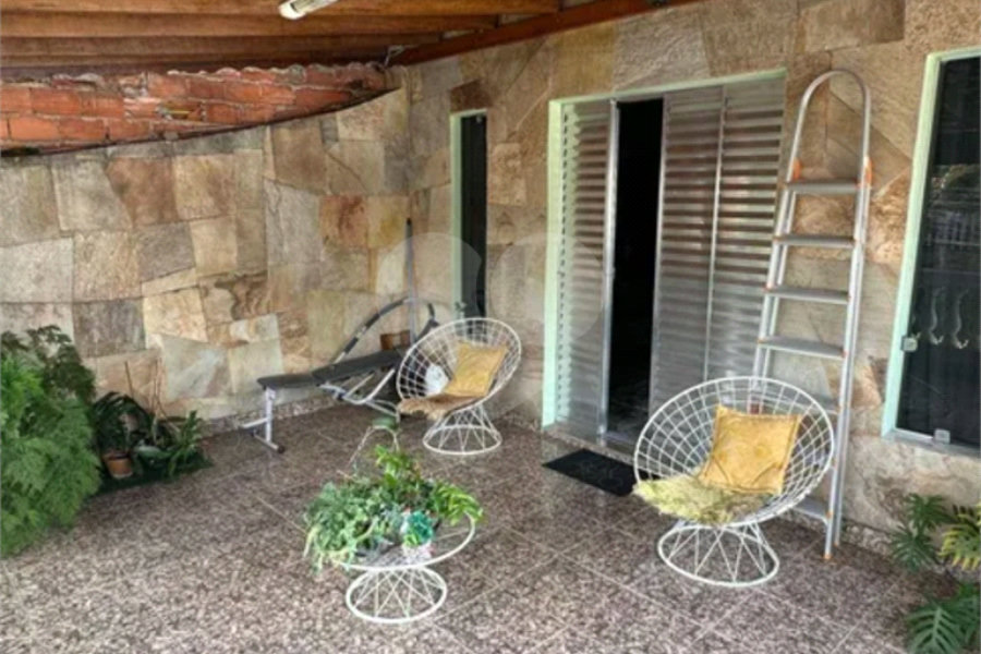 Sobrado à venda com 4 quartos, sendo 2 suítes,  em Jardim Líbano, São Paulo, SP