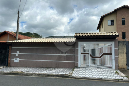 Casa à venda com 3 quartos em Vila Junqueira, São Roque, SP