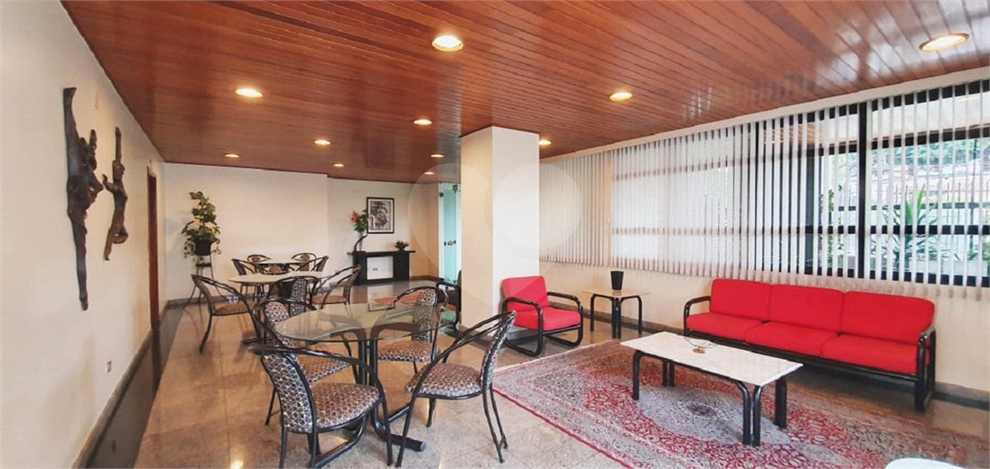 Apartamento à venda no Planalto Paulista de 147m² com 3 suítes e 3 vagas.