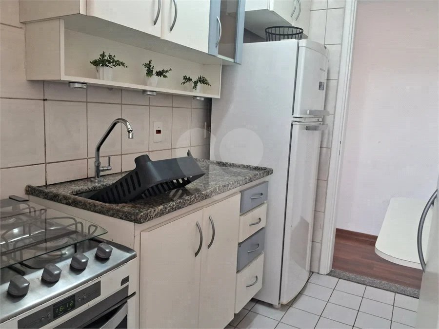 APARTAMENTO A VENDA SEMI MOBILADO A VENDA NA VILA LEOPOLDINA