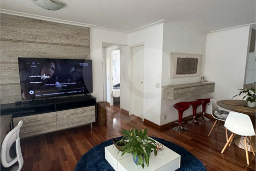 Apartamento com 2 vagas e 70 metros em condomínio clube com lazer completo