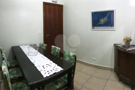 Casa A Venda Metrô Armênia E Shoping D- 3 Quartos-reformada.