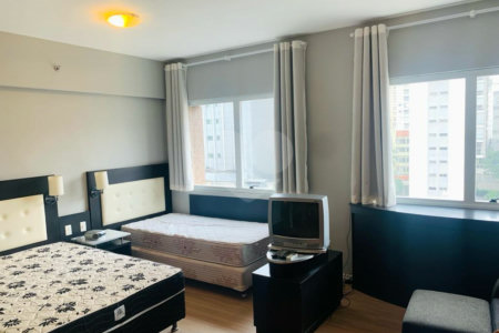 Flat mobiliado a venda na Bela Vista com 1 vaga de garagem .