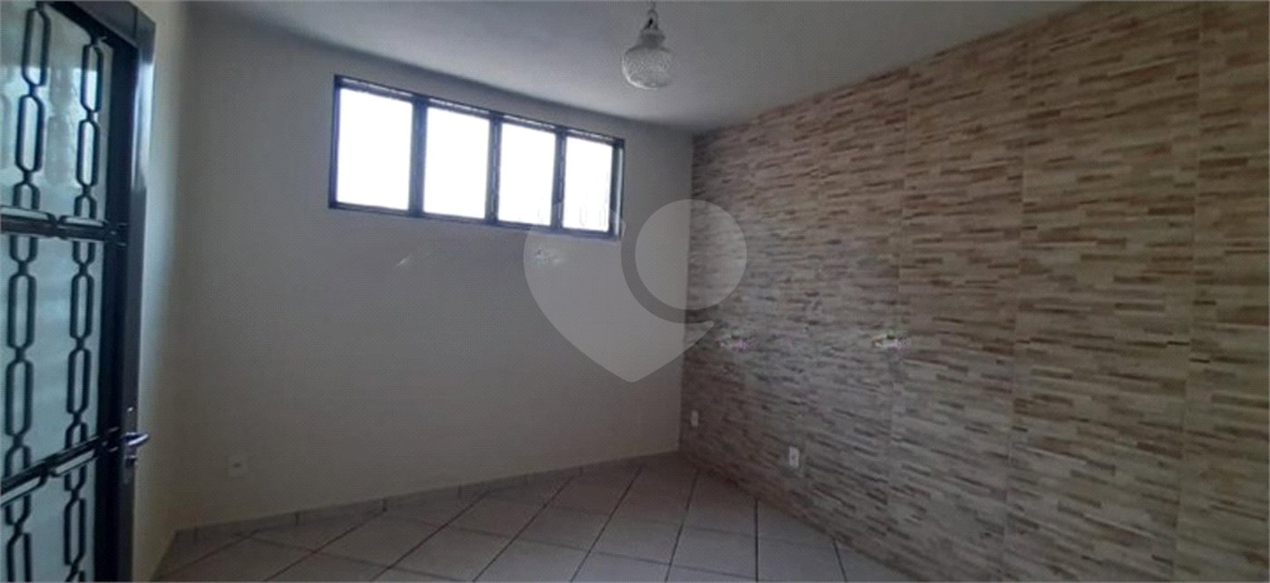 Casa térrea disponivel para venda ou locação