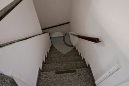 Sobrado à venda | 740 m² | 5 dormitórios (1 suíte) no Bom Retiro!