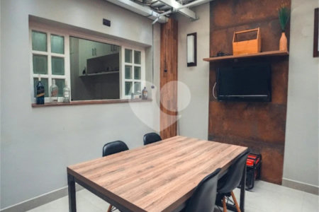 Apartamento com 2 Quartos e 2 banheiros à Venda,102 m² No coração do bairro Paraíso. !