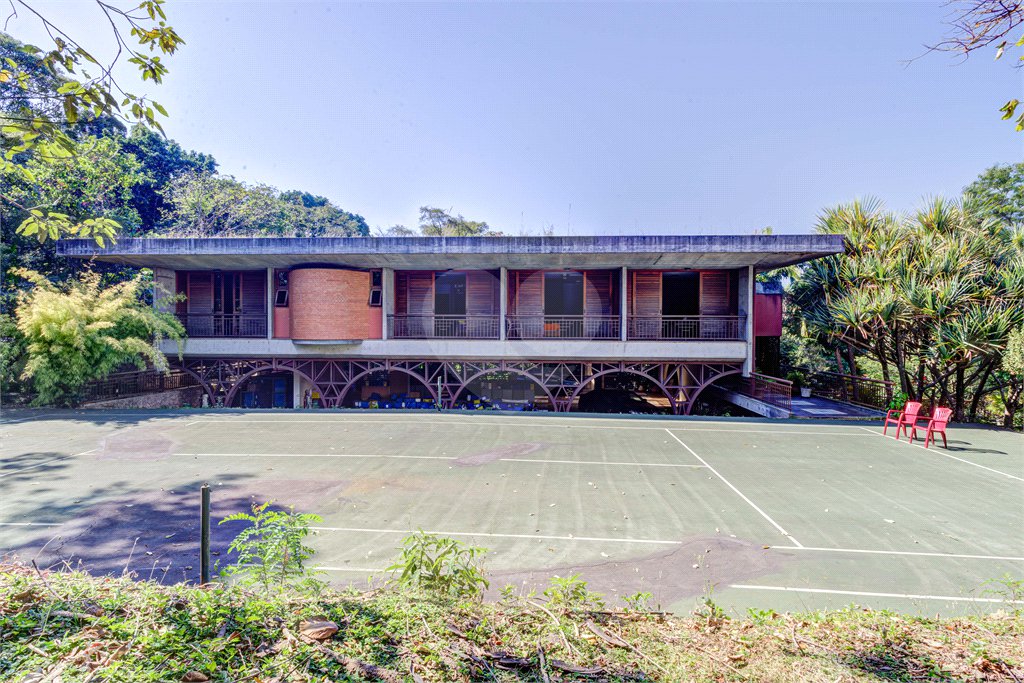 Casa à venda ou para alugar com 4 suítes no condomínio Chácara Flora, São Paulo - SP