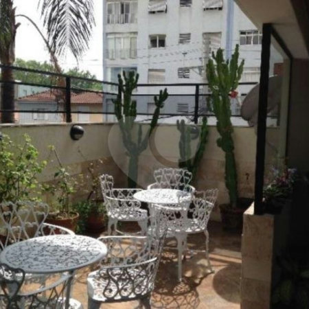 APARTAMENTO COM 4 DORMITÓRIOS E 4 VAGAS À VENDA NA MOOCA