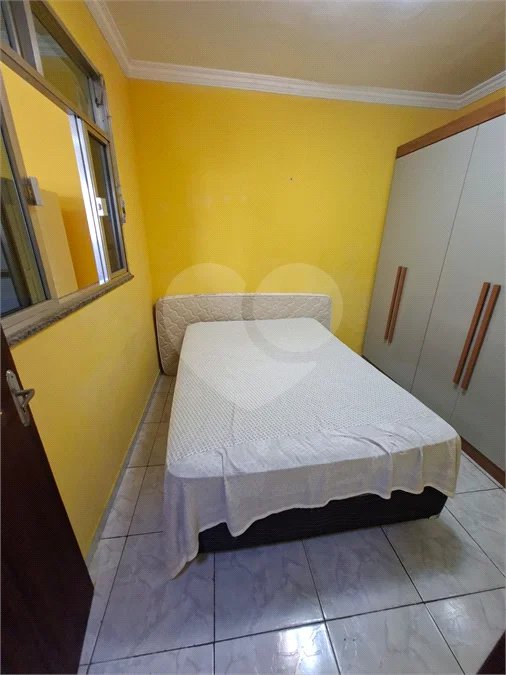 CASA Á VENDA EM SANTÍSSIMO ,ESTRADA DA POSSE ..