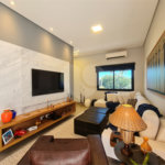 Casa com 4 dormitórios à venda, 214 m² por R$ 1.890.000 - Parque Arco Iris - Atibaia/SP