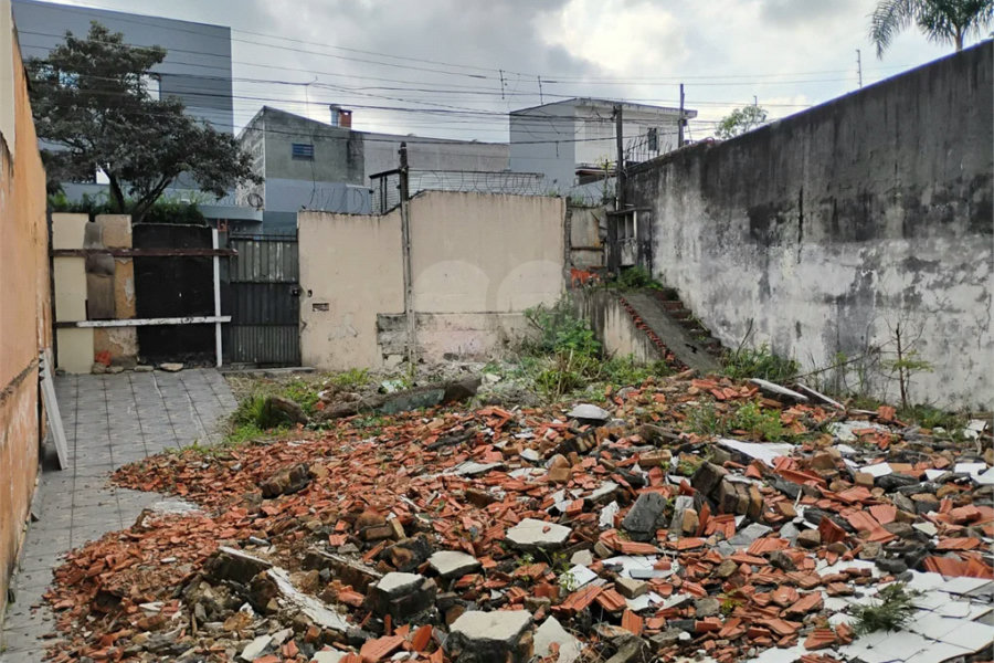 Vende-se Terreno de 715 m² na Vila Santa Catarina — Excelente oportunidade para investidores
