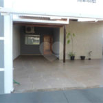 Casa Térrea com 2 dormitórios, sendo 1 suíte.