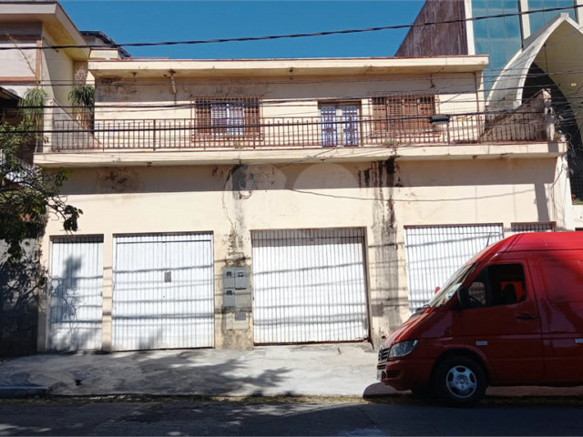 Terreno à venda com 8 quartos, sendo 2 suítes, em Santana, São Paulo, SP