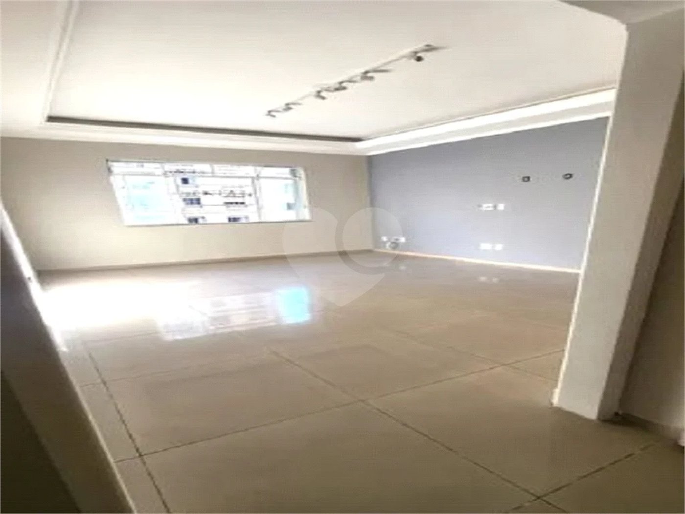 Apartamento à venda no bairro Barra Funda.