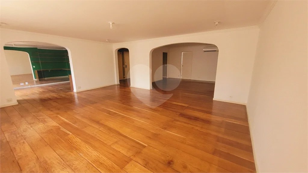 Apartamento sofisticado em localização privilegiada no Itaim Bibi – próximo ao Parque do Povo e Shopping JK Iguiatemi