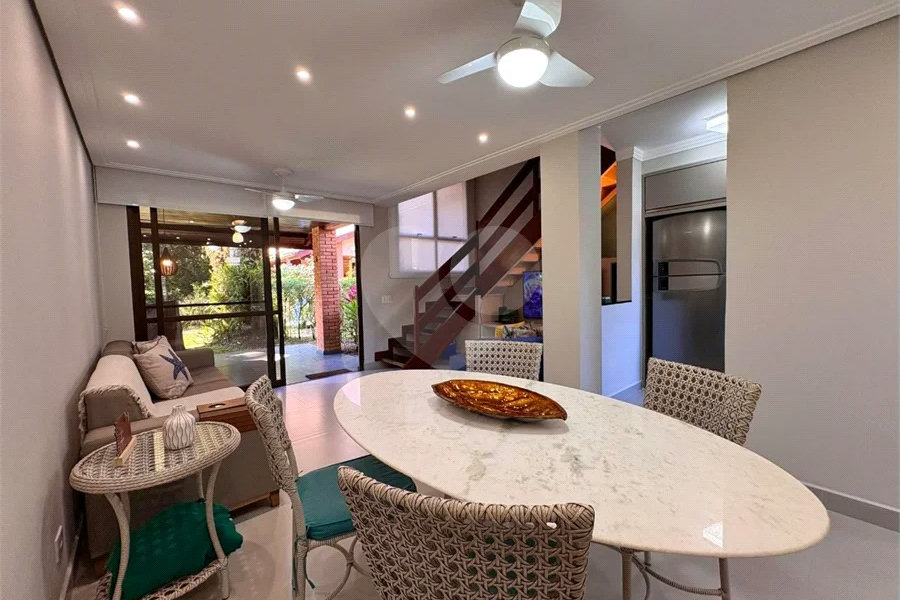Villagio à venda com 2 quartos, sendo 1 suíte,  em Riviera de São Lourenço, Bertioga, SP