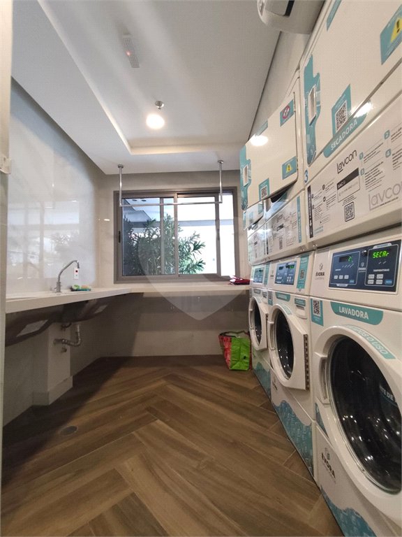 Lindo apartamento com 30 m², varanda e lazer completo, para locação na Chácara Klabin!