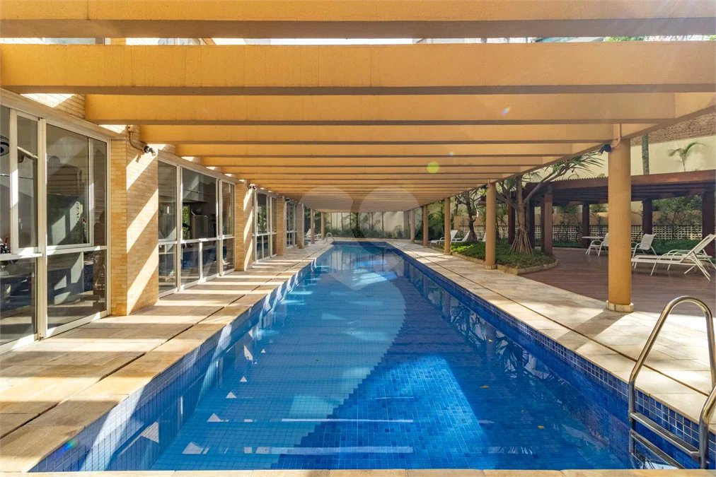 APARTAMENTO PARA LOCAÇÃO COM 151M2 - 3 QUARTOS ( 2 SUÍTES ) - 3 VAGAS NO JARDIM AMÉRICA.