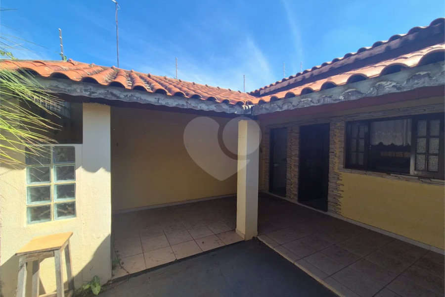 Casa à venda, com 3 quartos (1 suíte com closet) no bairro Caxambú – Piracicaba-SP