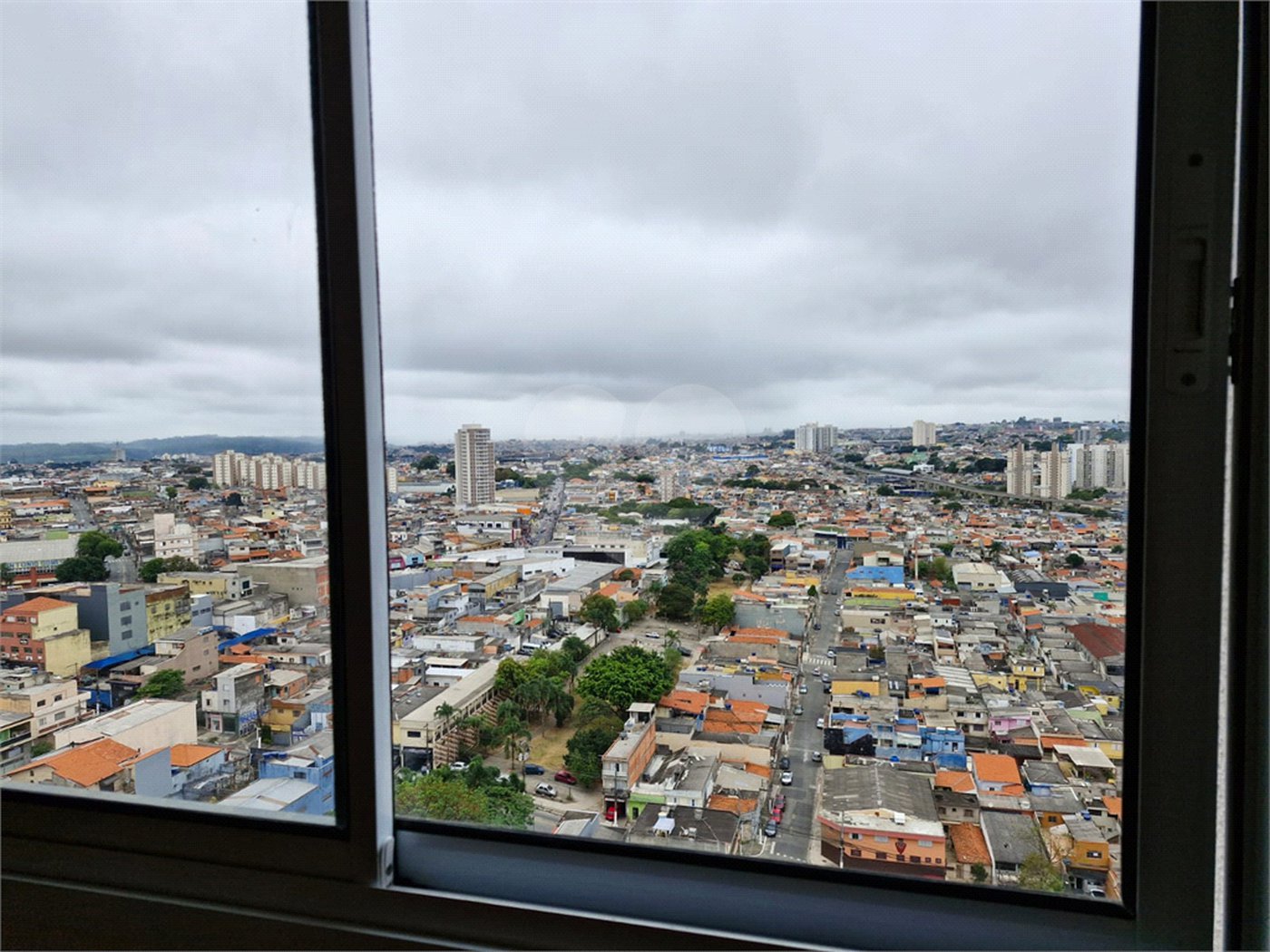 Apartamento com 39m², 2 quartos, sacada, 1 vaga de garagem, à venda em Sapopemba