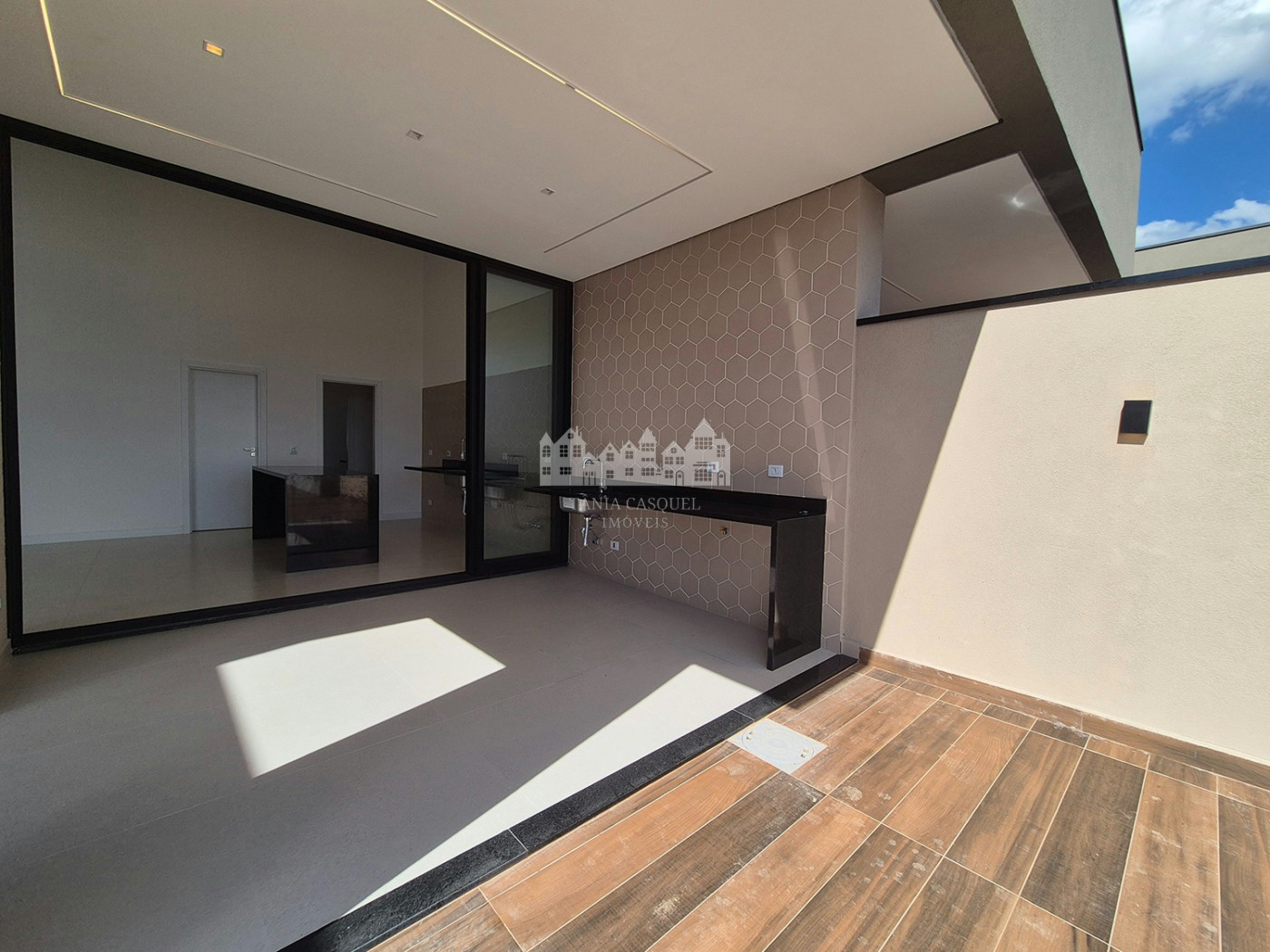 Casa térrea moderna com piscina privativa à venda no Jardim dos Pinheiros, em Atibaia