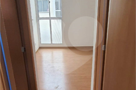Apartamento no Condomínio Monte Athos.
