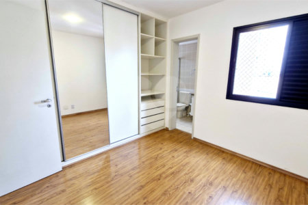 Apartamento à venda com 4 quartos, sendo 2 suítes, em Brooklin, São Paulo, SP