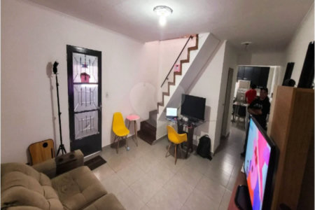 Casa à venda no Jardim Tango/Aricanduva com 3 quartos e 2 banheiros