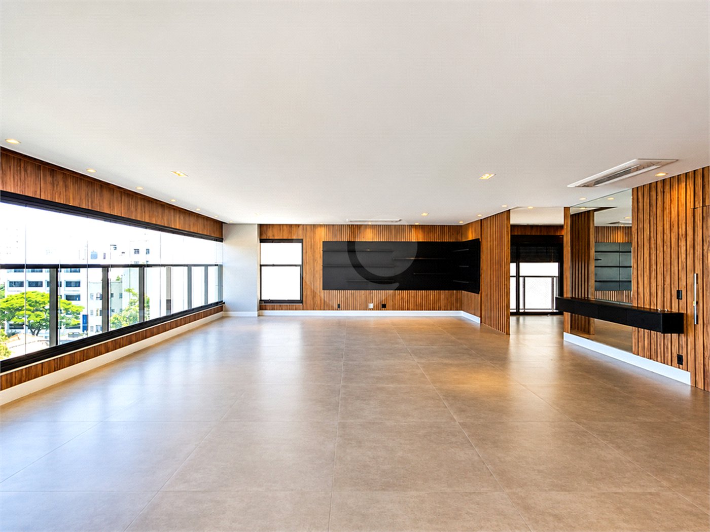 Apartamento 312 m² 4 Suítes 4 vagas 1 Por Andar em Higienópolis